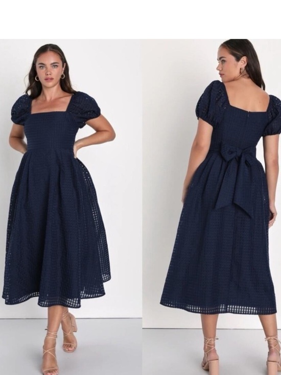Lulus Dresses & Skirts - Lulu’s Certain Charisma Navy Puff Sleeve Midi Dress Size M